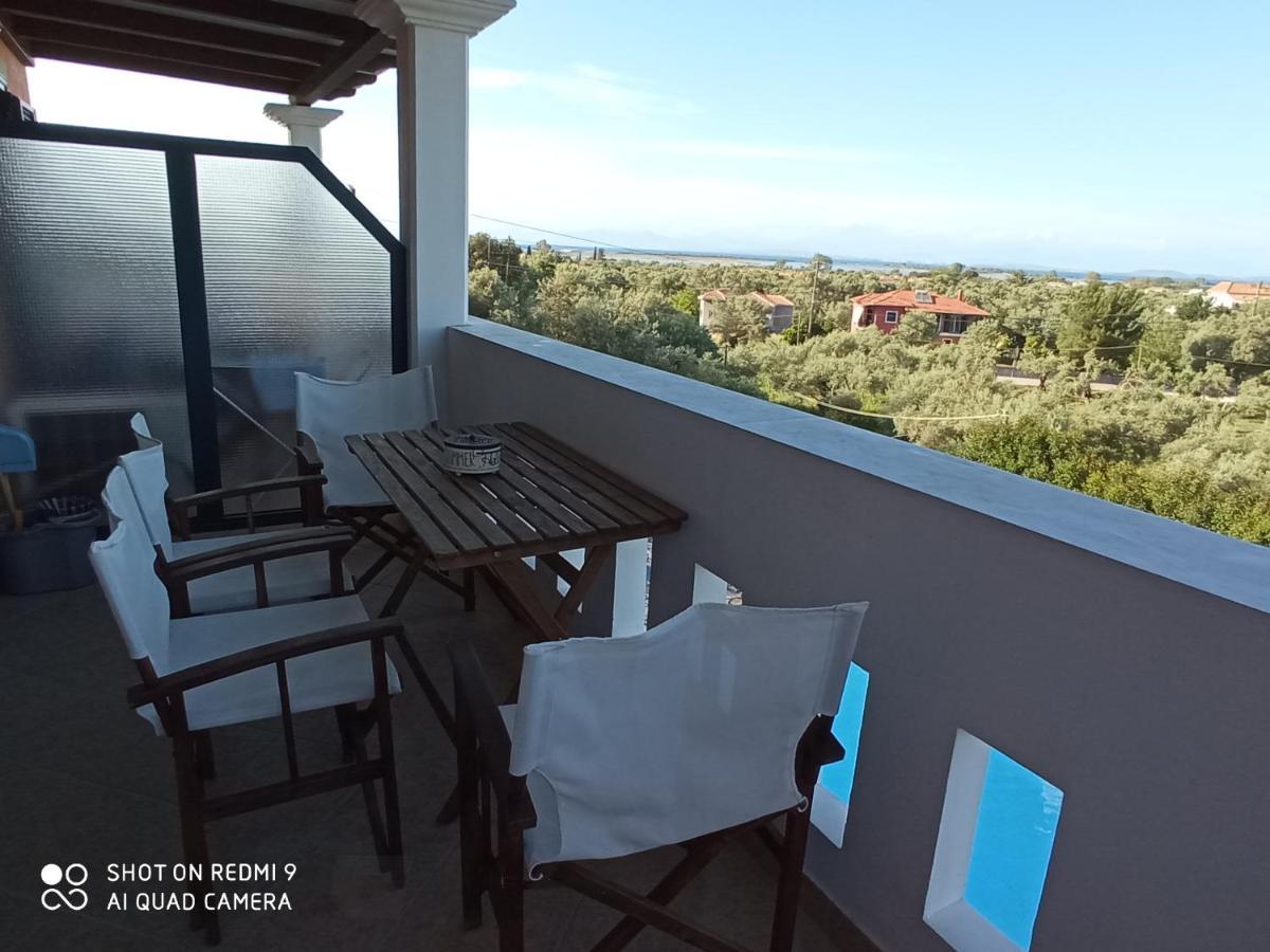 Ithaki Holidays Frínion 外观 照片
