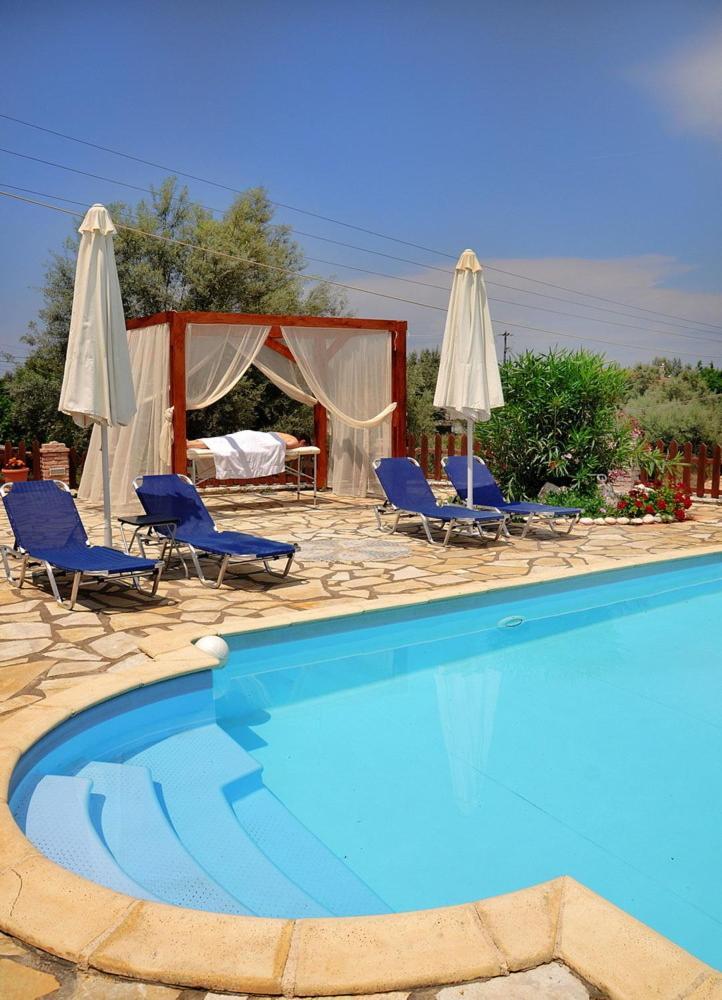 Ithaki Holidays Frínion 外观 照片
